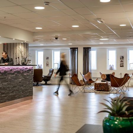 Slagsta Gate Hotell Fittja Ngoại thất bức ảnh
