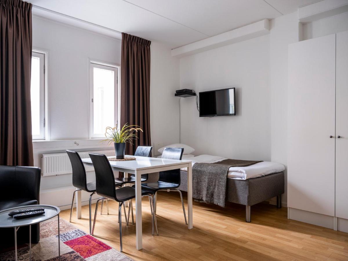 Slagsta Gate Hotell Fittja Ngoại thất bức ảnh