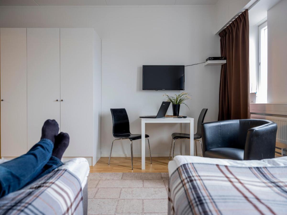 Slagsta Gate Hotell Fittja Ngoại thất bức ảnh