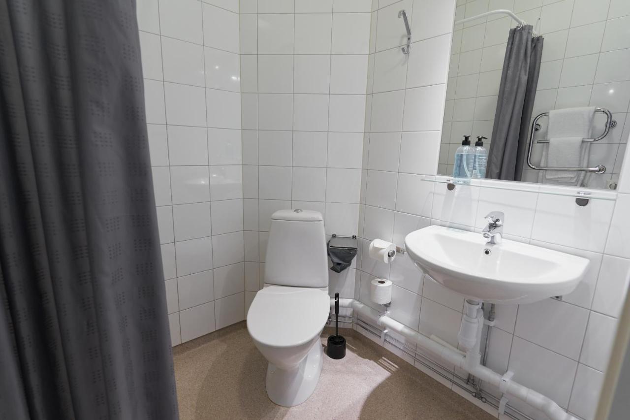 Slagsta Gate Hotell Fittja Ngoại thất bức ảnh
