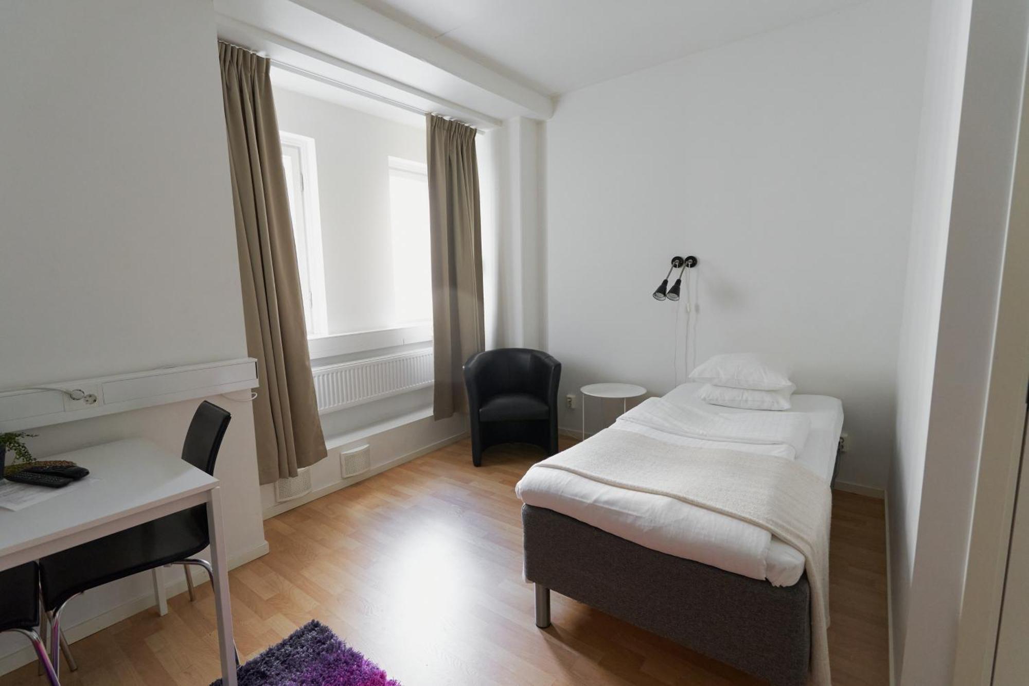 Slagsta Gate Hotell Fittja Ngoại thất bức ảnh